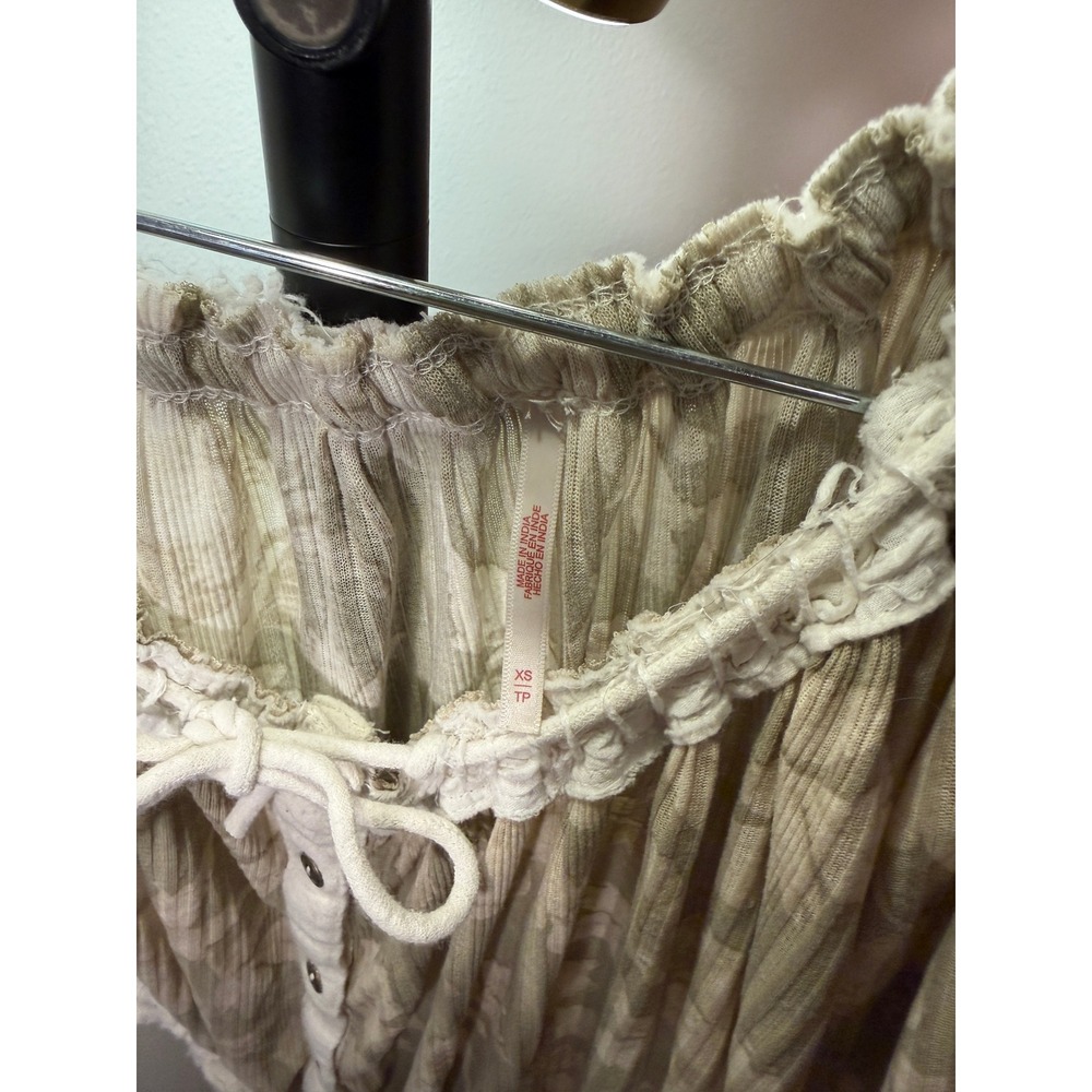 Free People Floral Mesh Puff Sleeve Crop Top Taupe Beige XS Bohemian Peasant - Picture 2 of 6